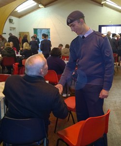 WW1 Sgt Abnett Meeting Relatives